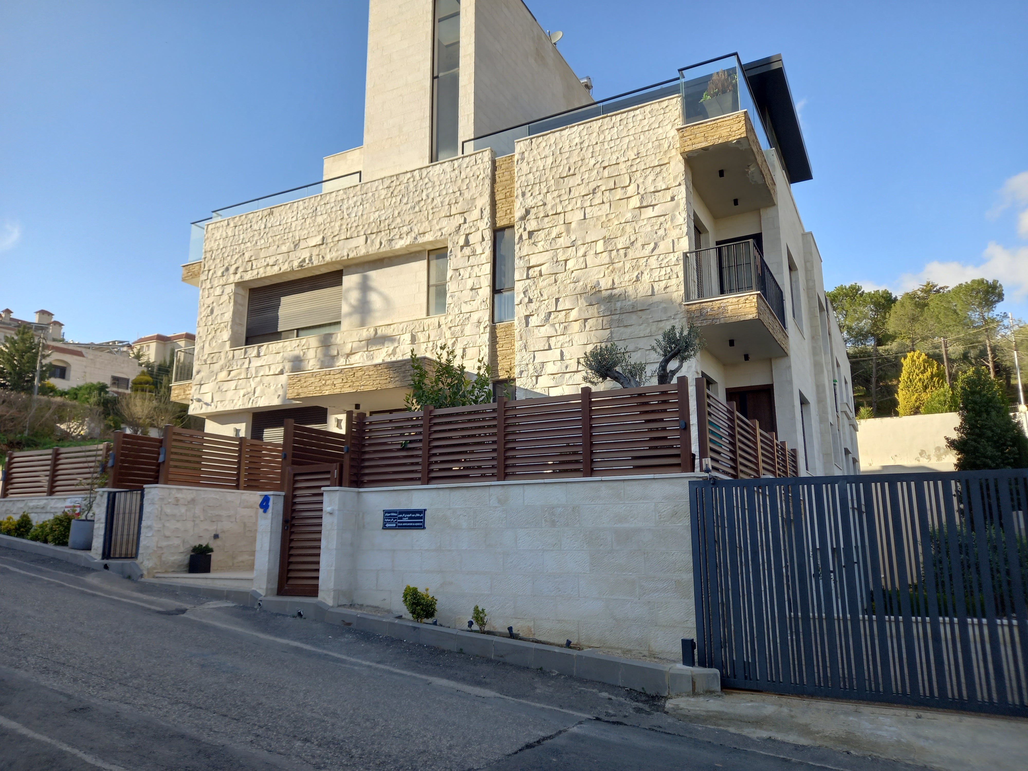Luxury Apartment for Sale in Dair Ghbar