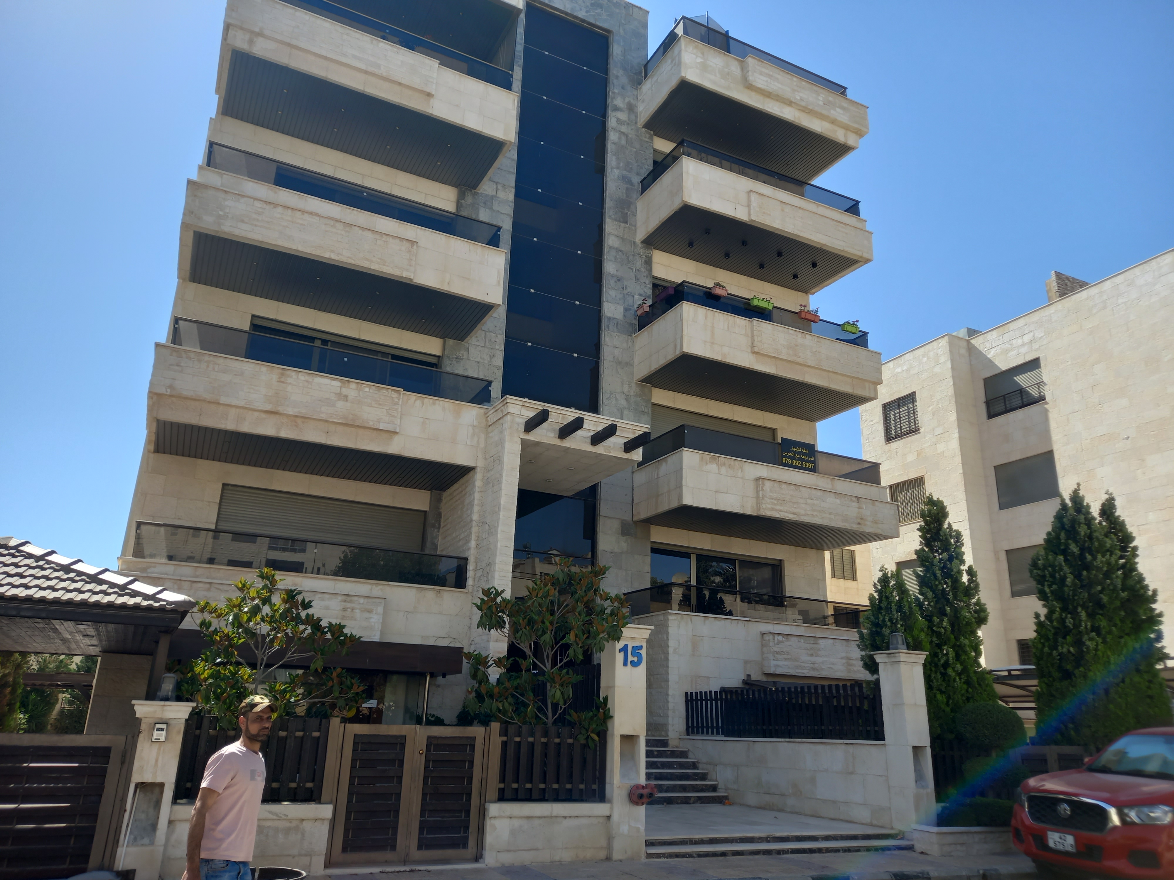 Ground floor apartment available for rent in  Dair Ghbar.