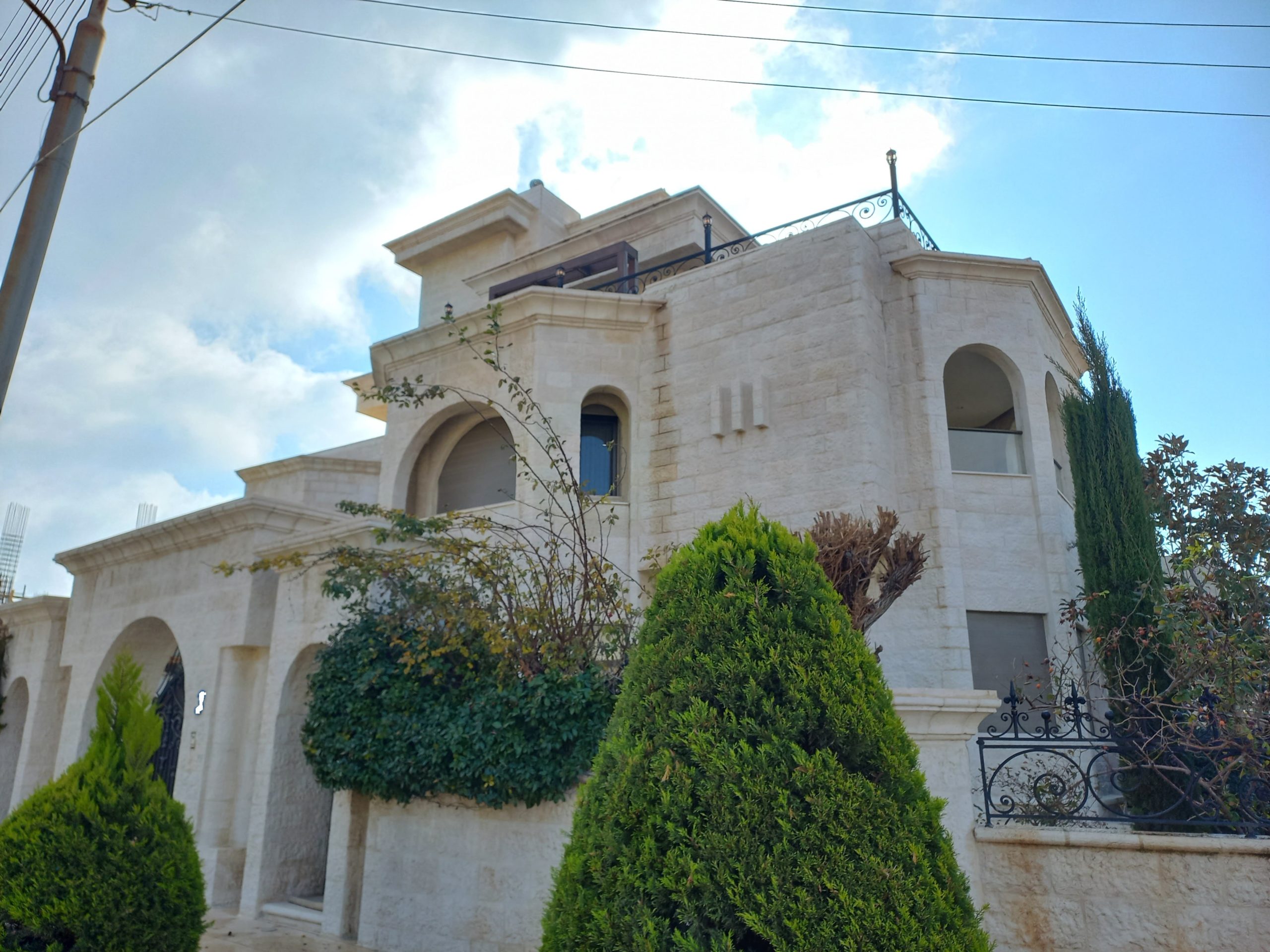 Luxury Villa in Abdoun for sale