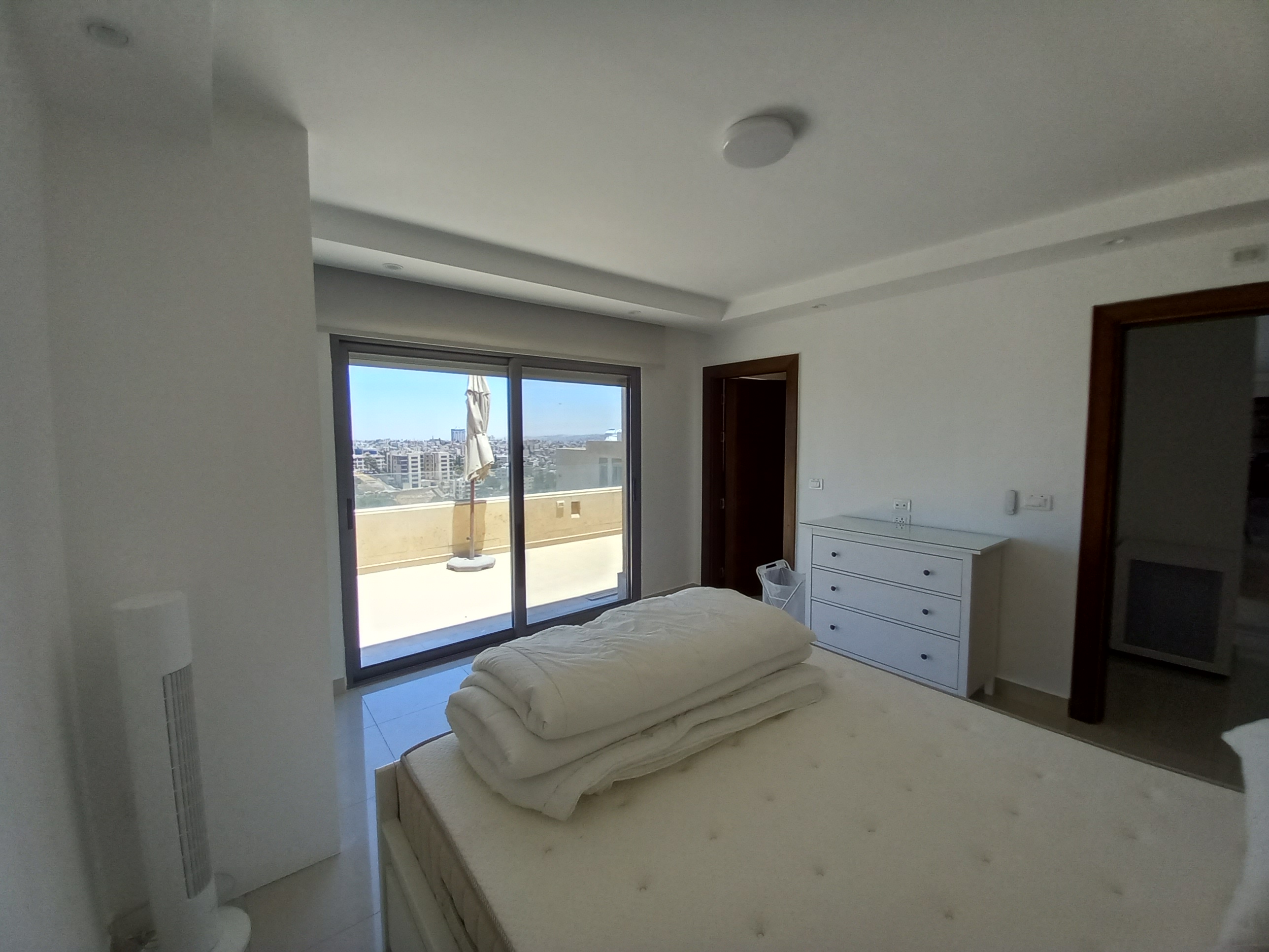 Rooftop Apartment for Rent in a Prime Location – Abdoun. - Property Image 13