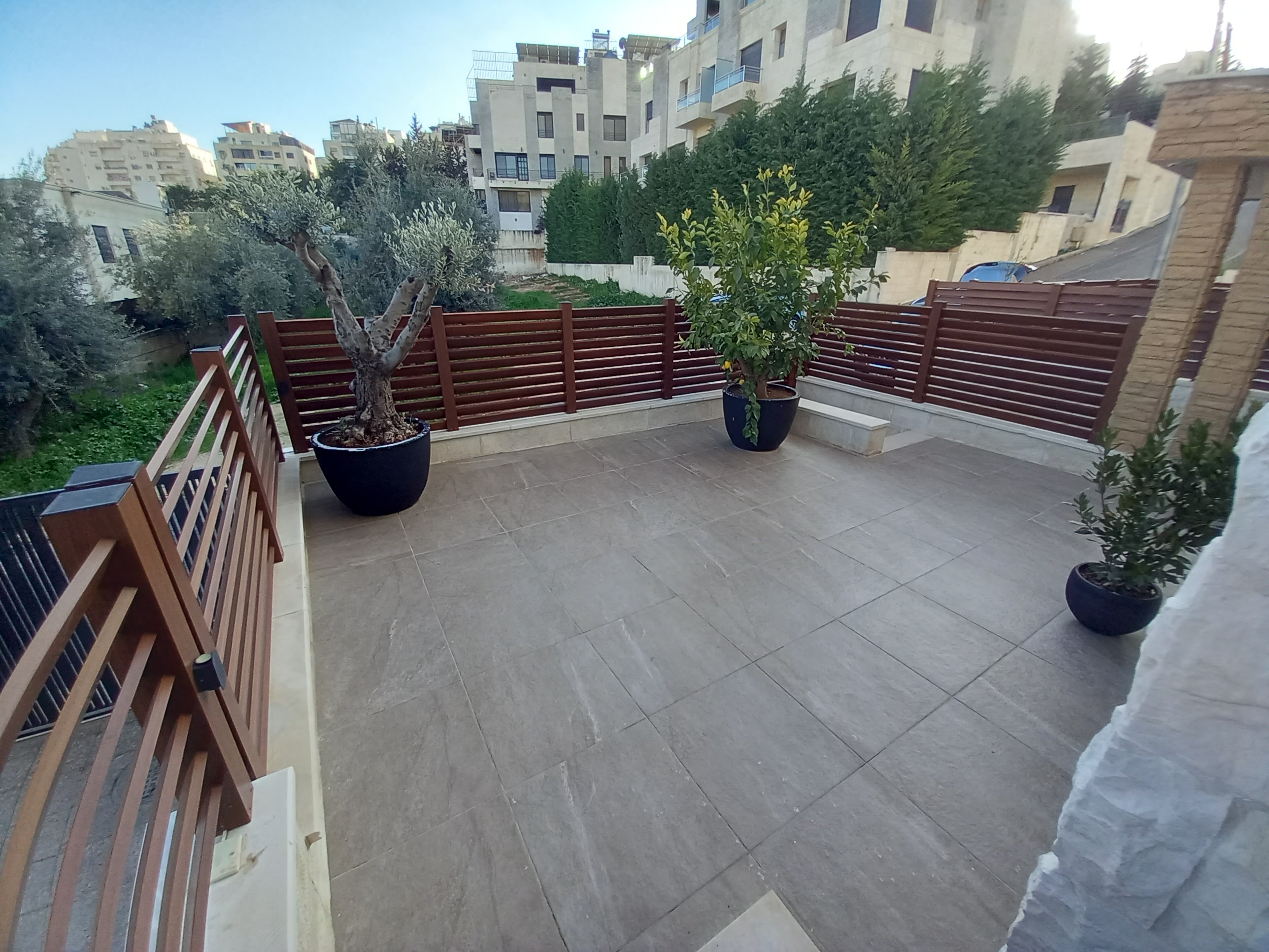 Luxury Apartment for Sale in the Heart of Dabouq - Property Image 2