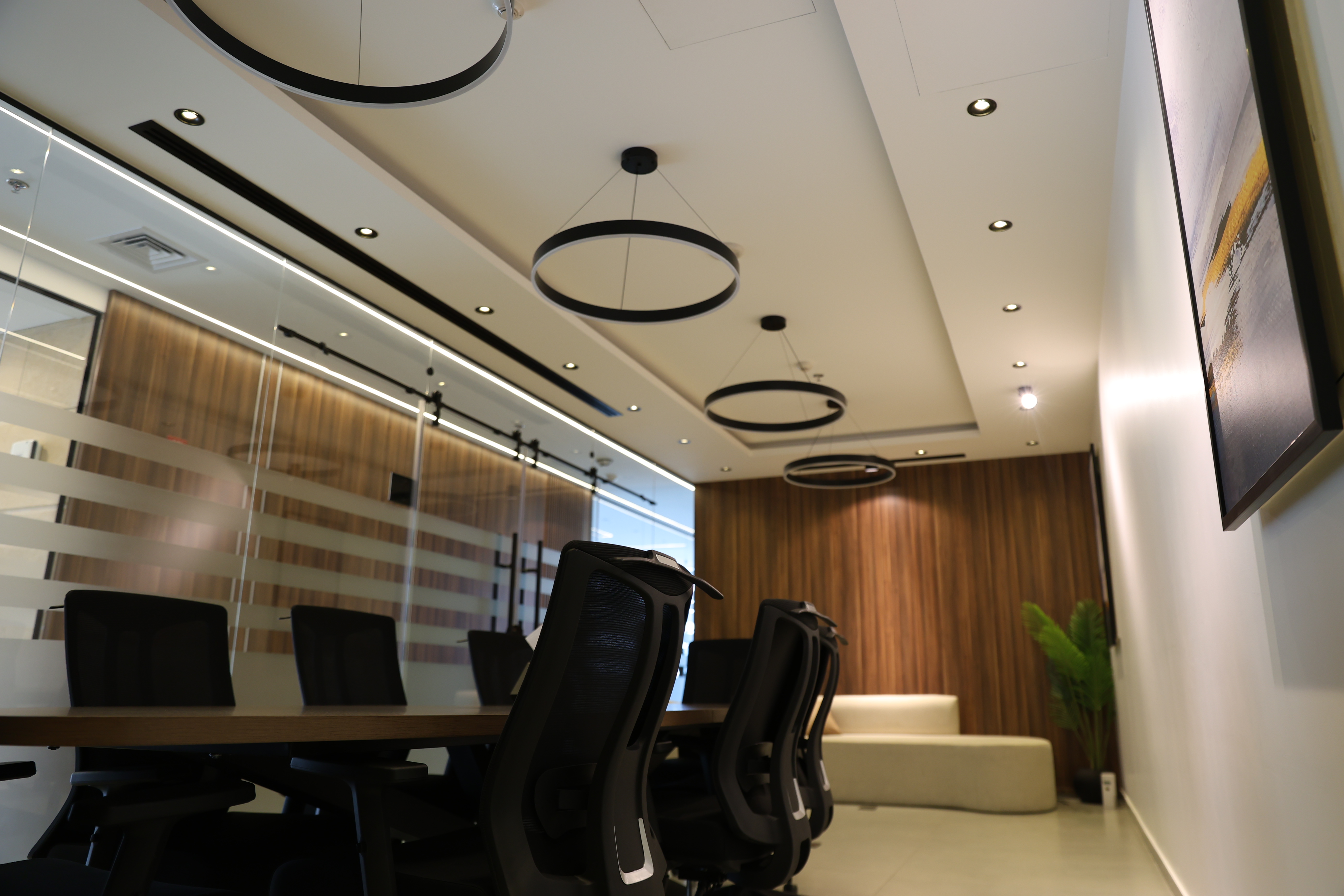 Premium offices available for rent in Al-Abdali - Property Image 2