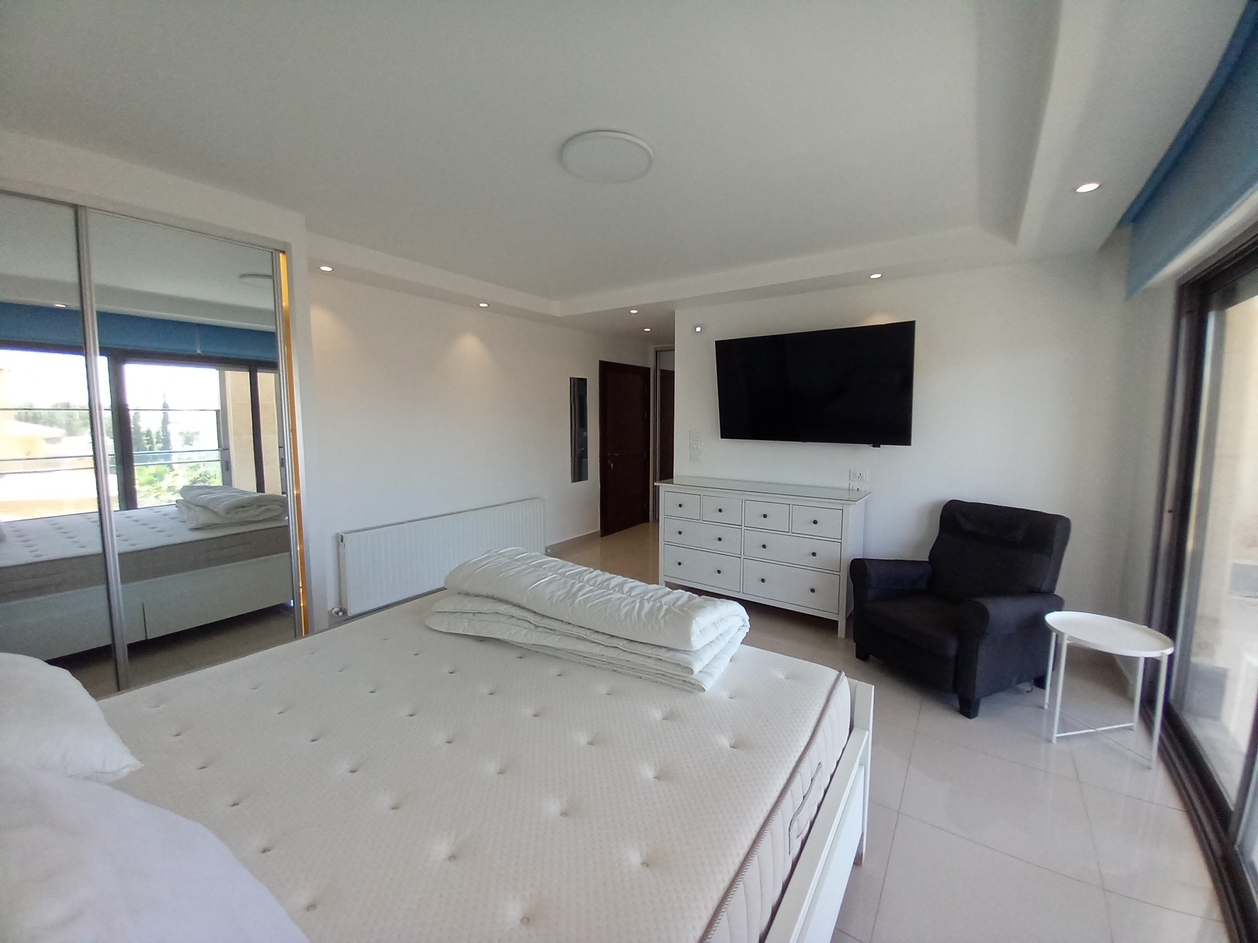 Rooftop Apartment for Rent in a Prime Location – Abdoun. - Property Image 15