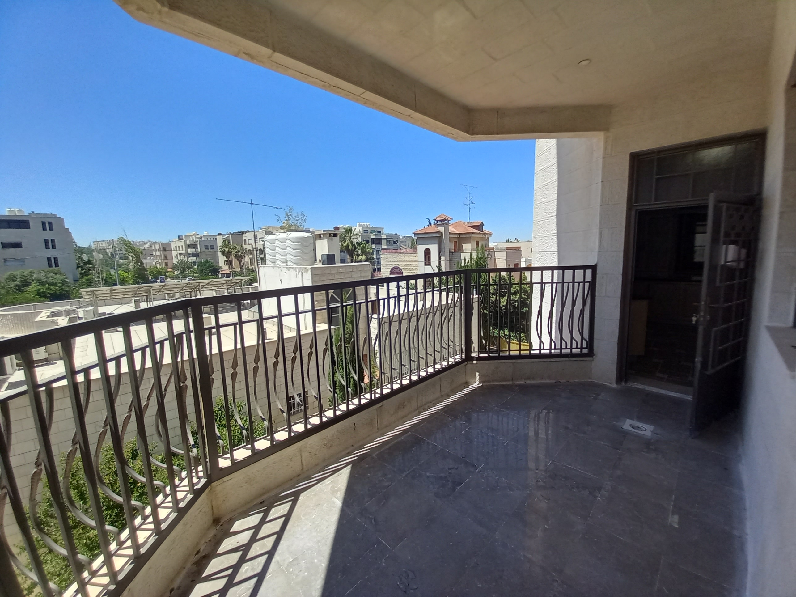 Full-Floor Apartment for Rent – Between Deir Ghbar and Swaifiyeh. - Property Image 13