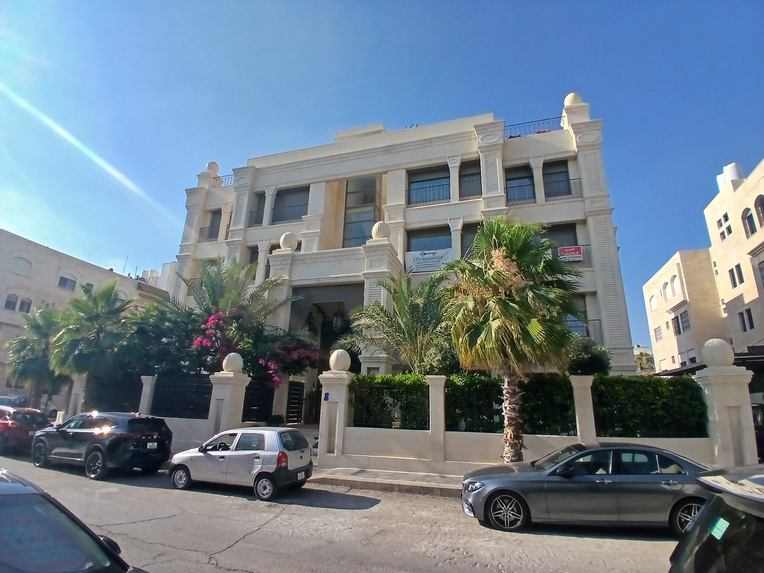 Full-Floor Apartment for Rent – Between Deir Ghbar and Swaifiyeh.