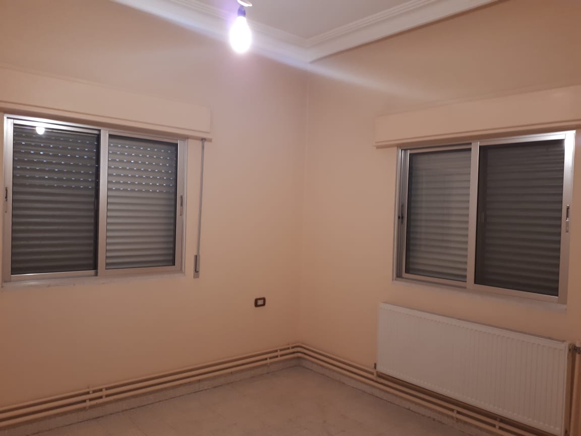 An apartment in Al-waibdeh is available for rent. - Property Image 5