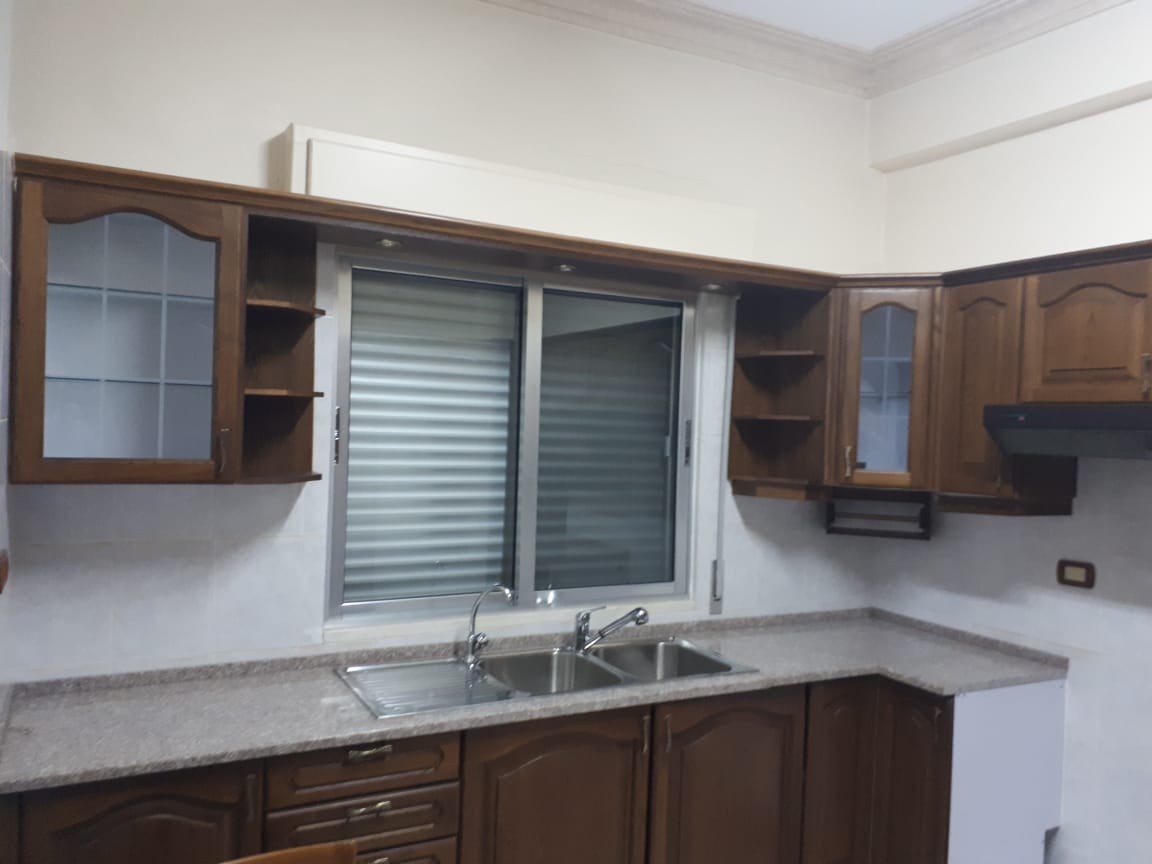 An apartment in Al-waibdeh is available for rent. - Property Image 9