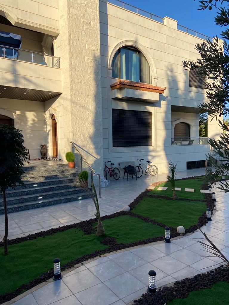 Luxury Apartment for Sale in Dair Ghbar