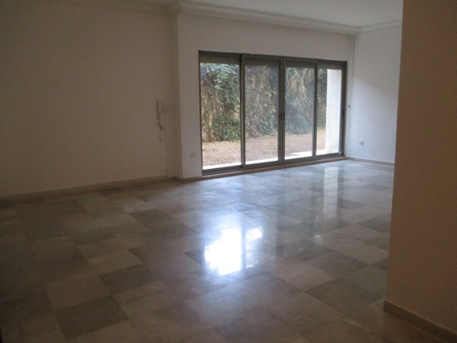  ground apartment with garden in Jabal Amman for rent    - Property Image 11