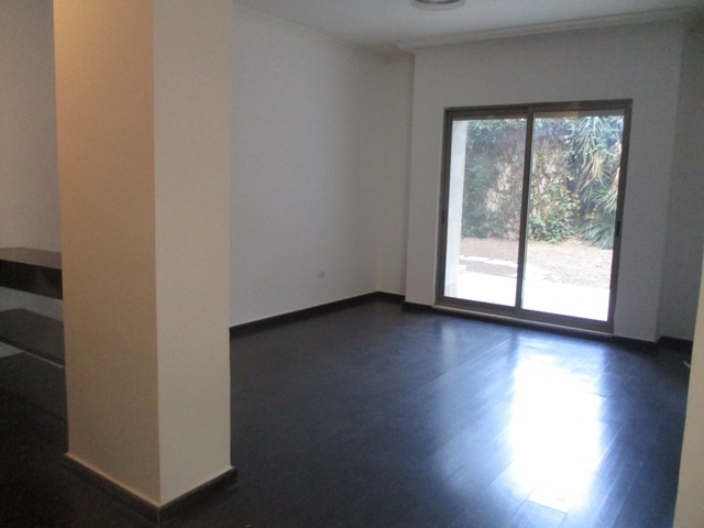 ground apartment with garden in Jabal Amman for rent    - Property Image 19