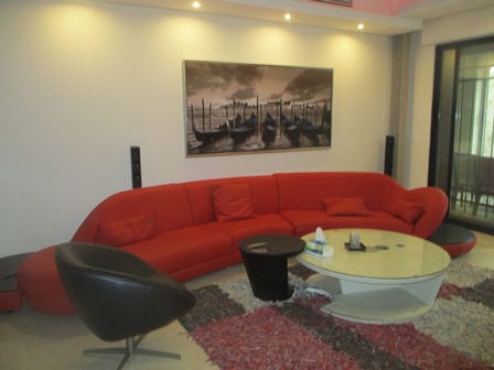 Ground Apartment in Abdoun for rent