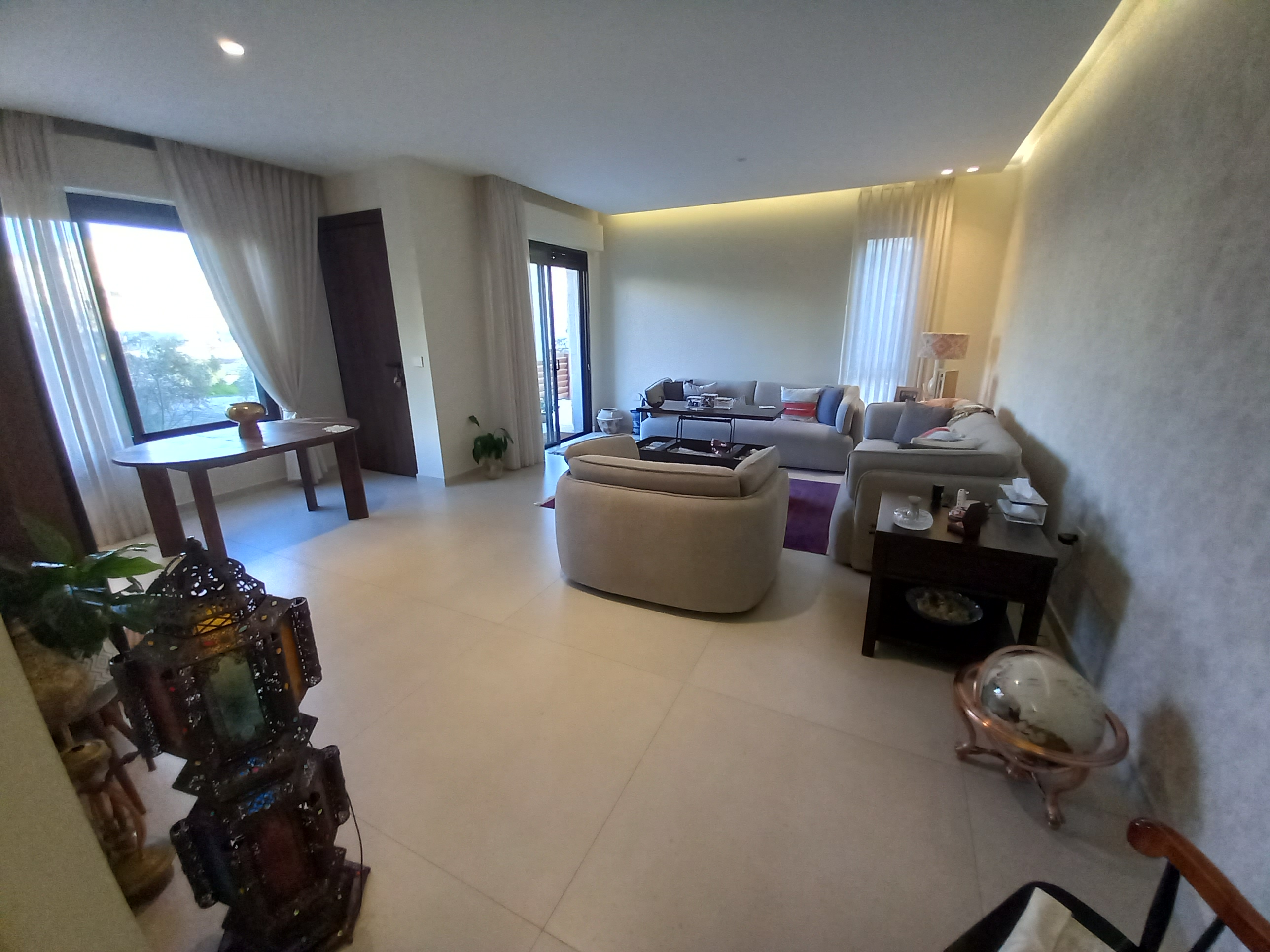 Luxury Apartment for Sale in the Heart of Dabouq - Property Image 5