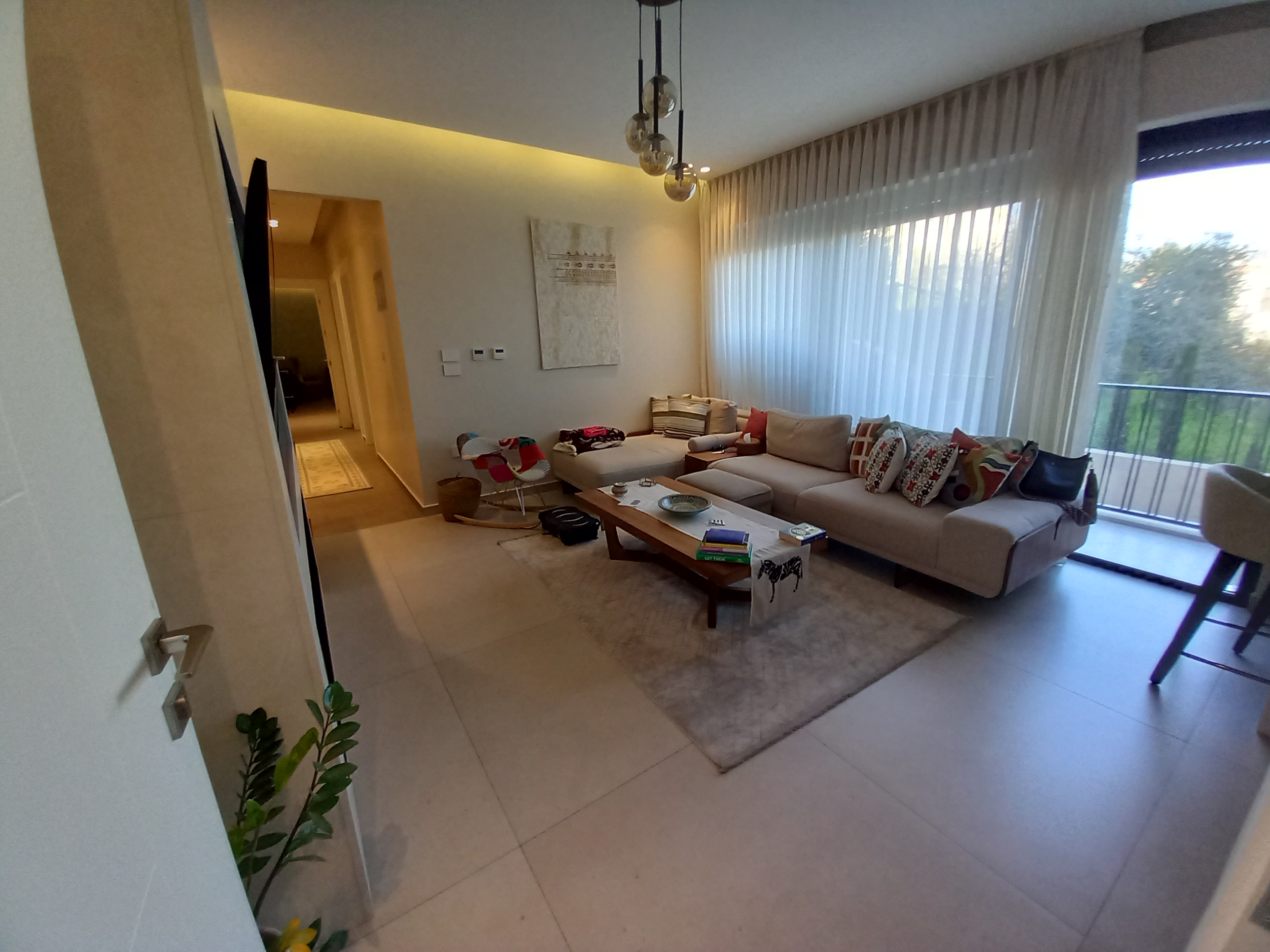 Luxury Apartment for Sale in the Heart of Dabouq - Property Image 8