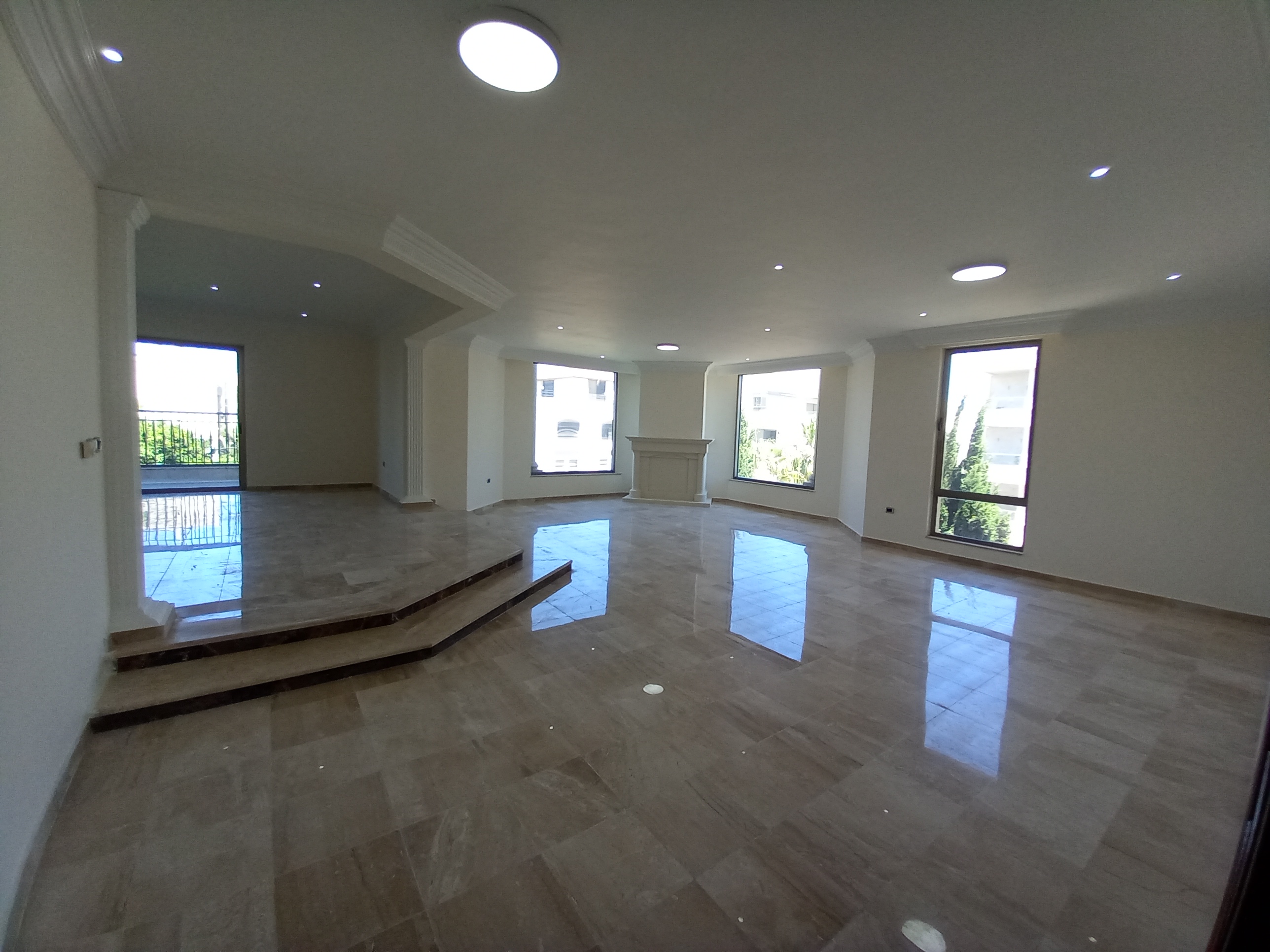 Full-Floor Apartment for Rent – Between Deir Ghbar and Swaifiyeh. - Property Image 8