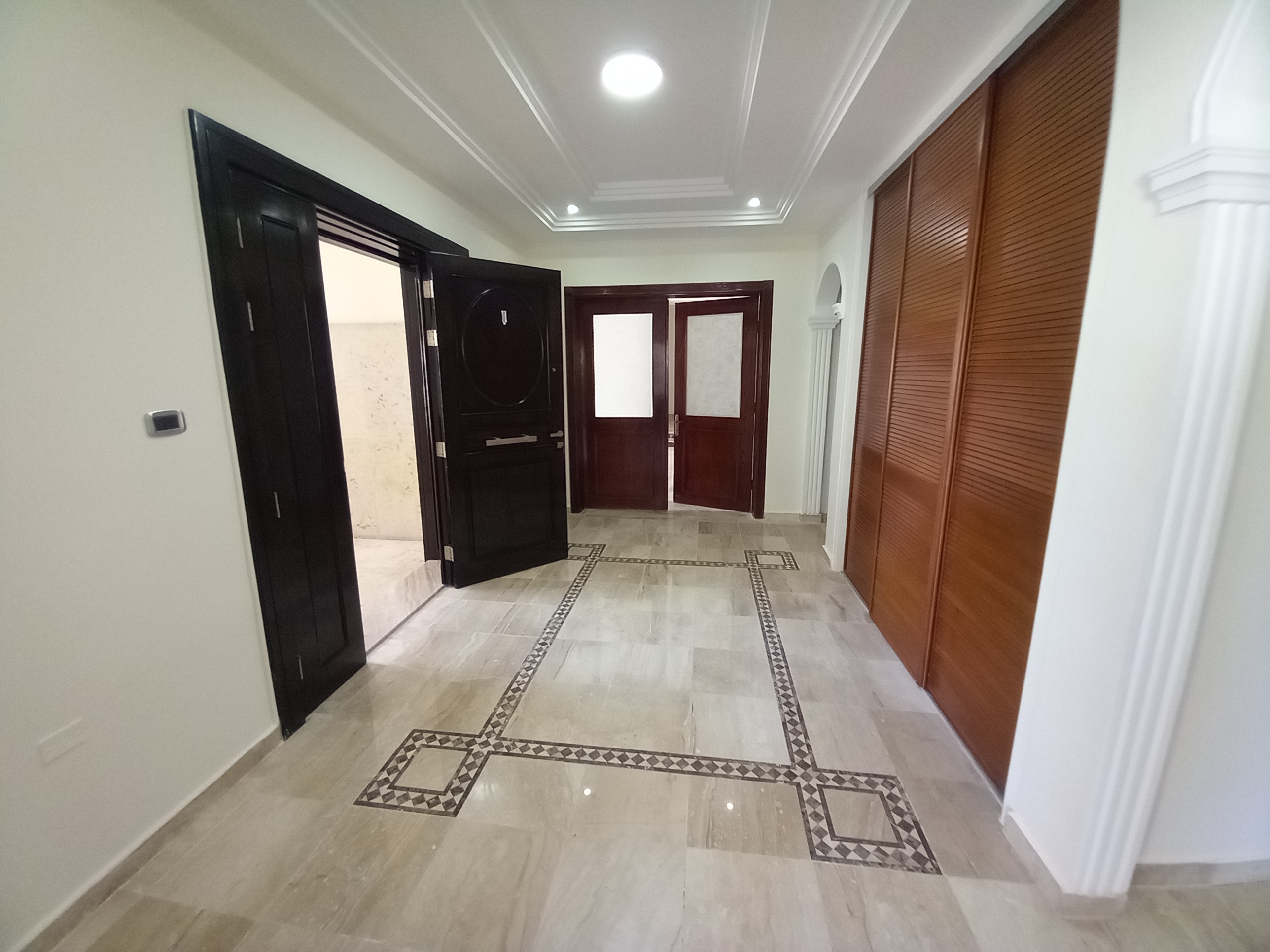 Full-Floor Apartment for Rent – Between Deir Ghbar and Swaifiyeh. - Property Image 7