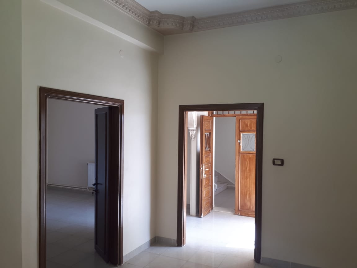 An apartment in Al-waibdeh is available for rent. - Property Image 11