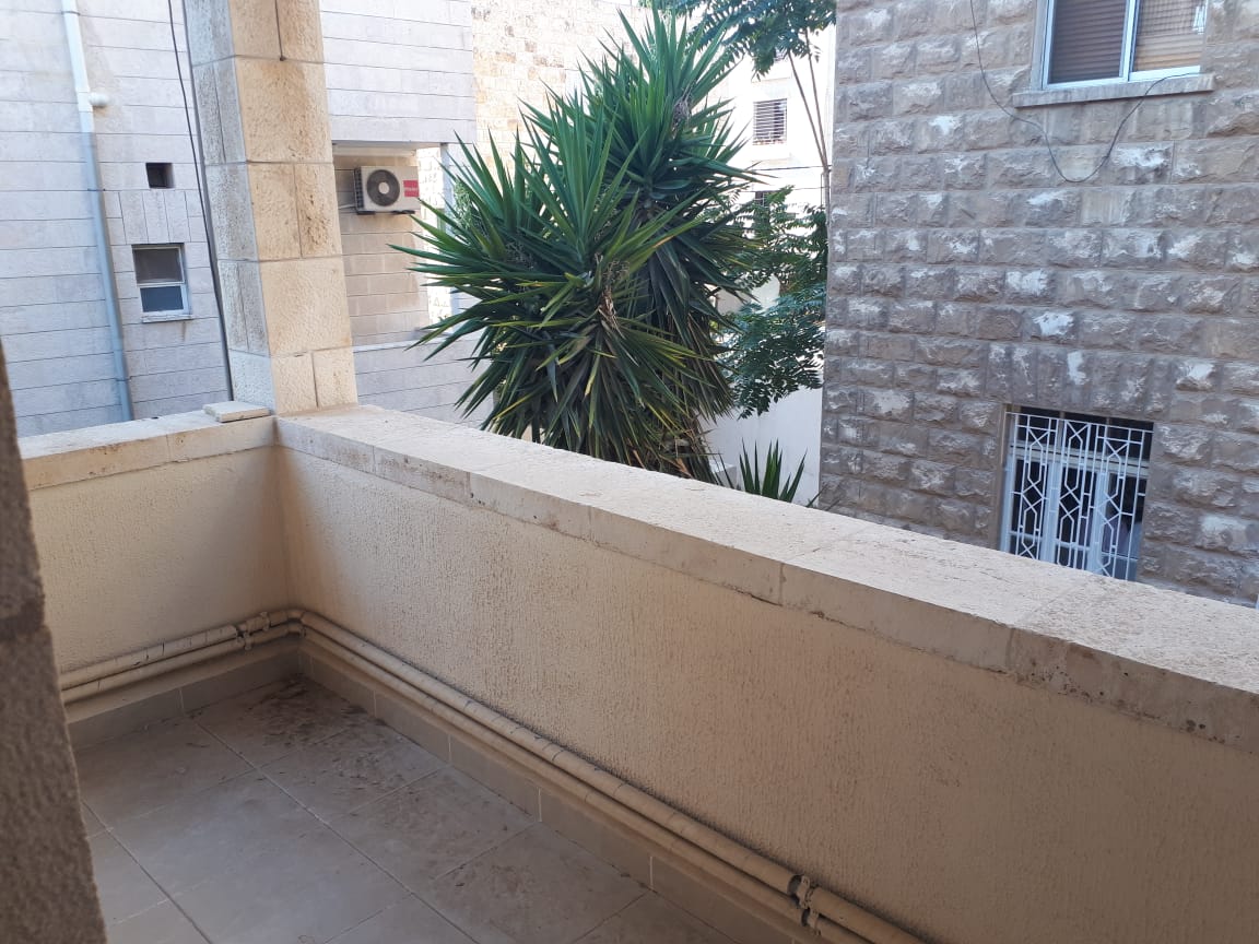 An apartment in Al-waibdeh is available for rent. - Property Image 12