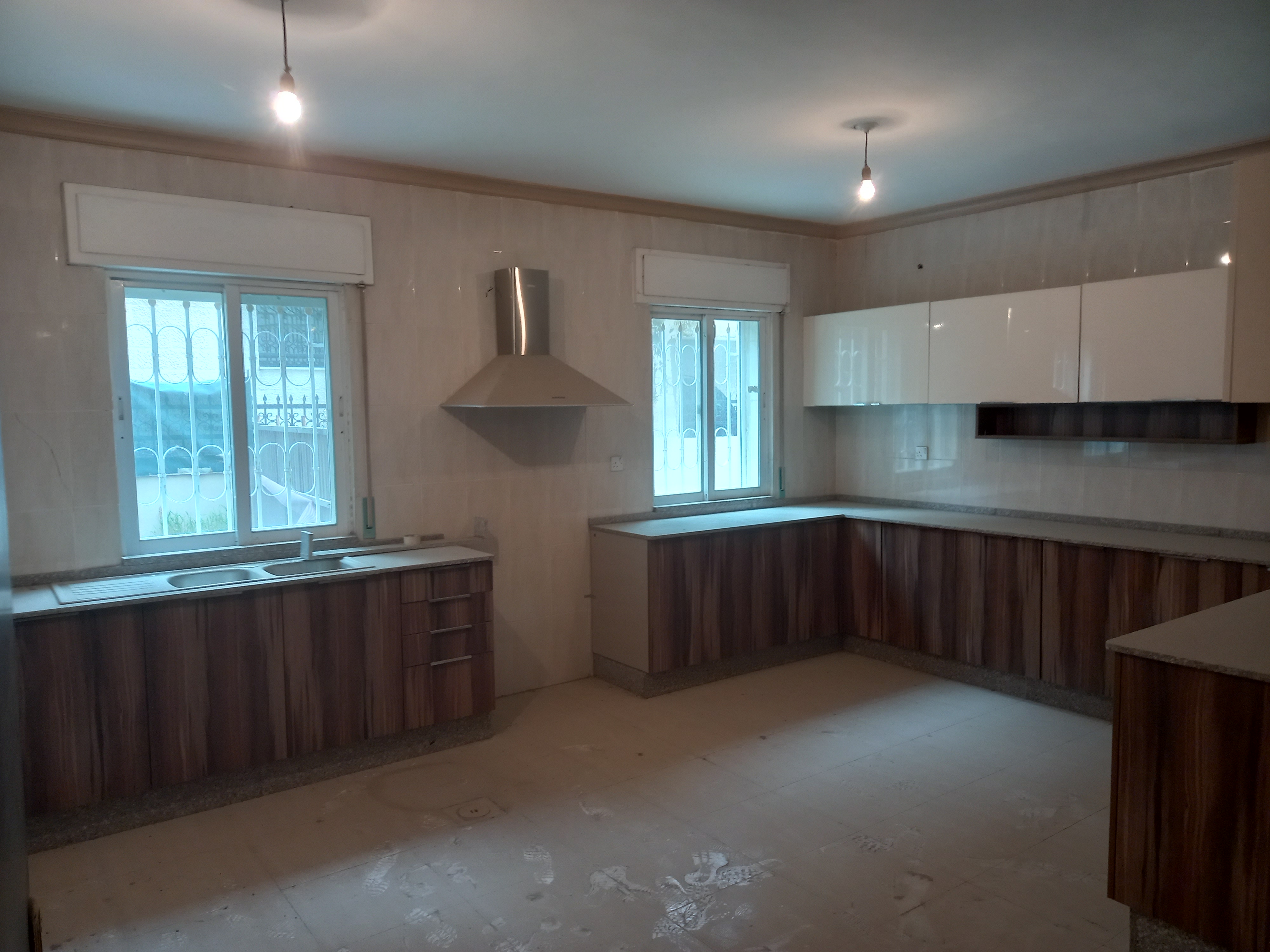 Apartment for sale at a special price in Dair Ghbar. - Property Image 4