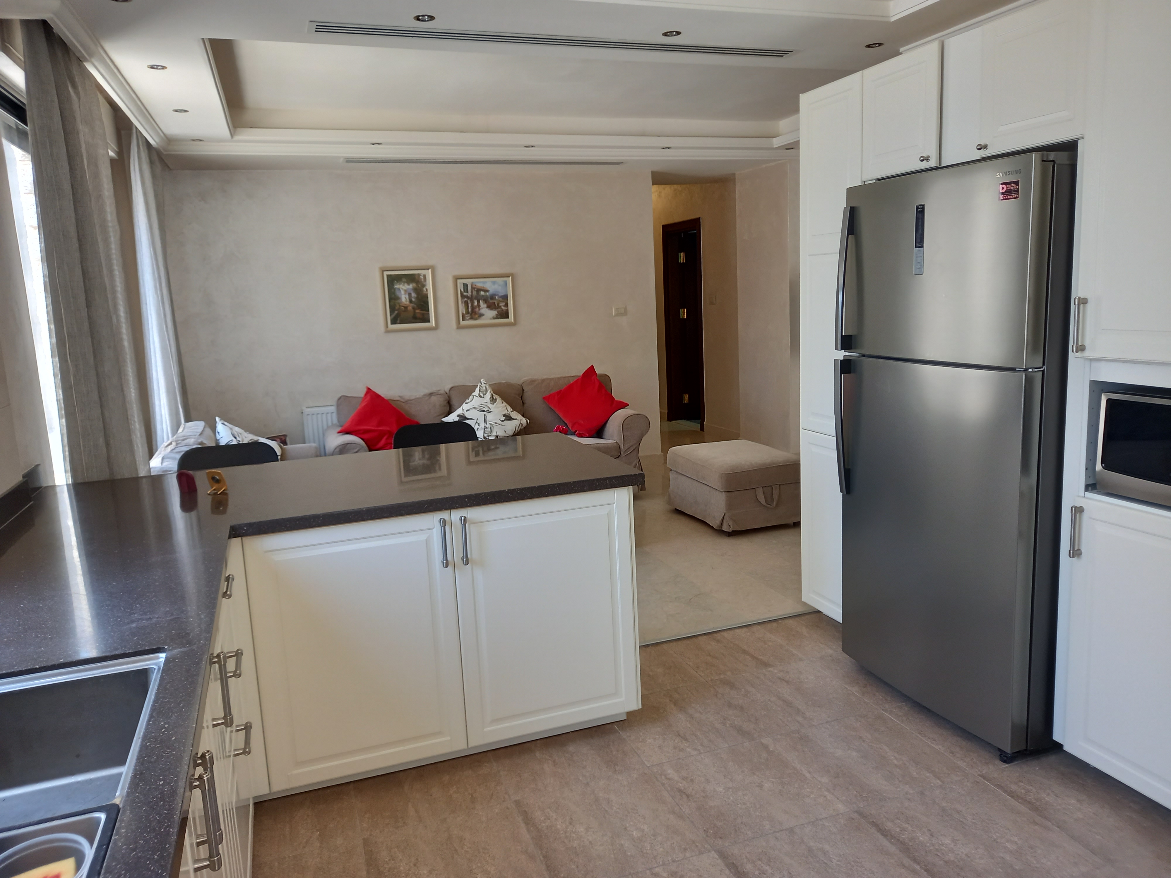 a furnished  ground apartment in Deir Ghbar for rent   - Property Image 6