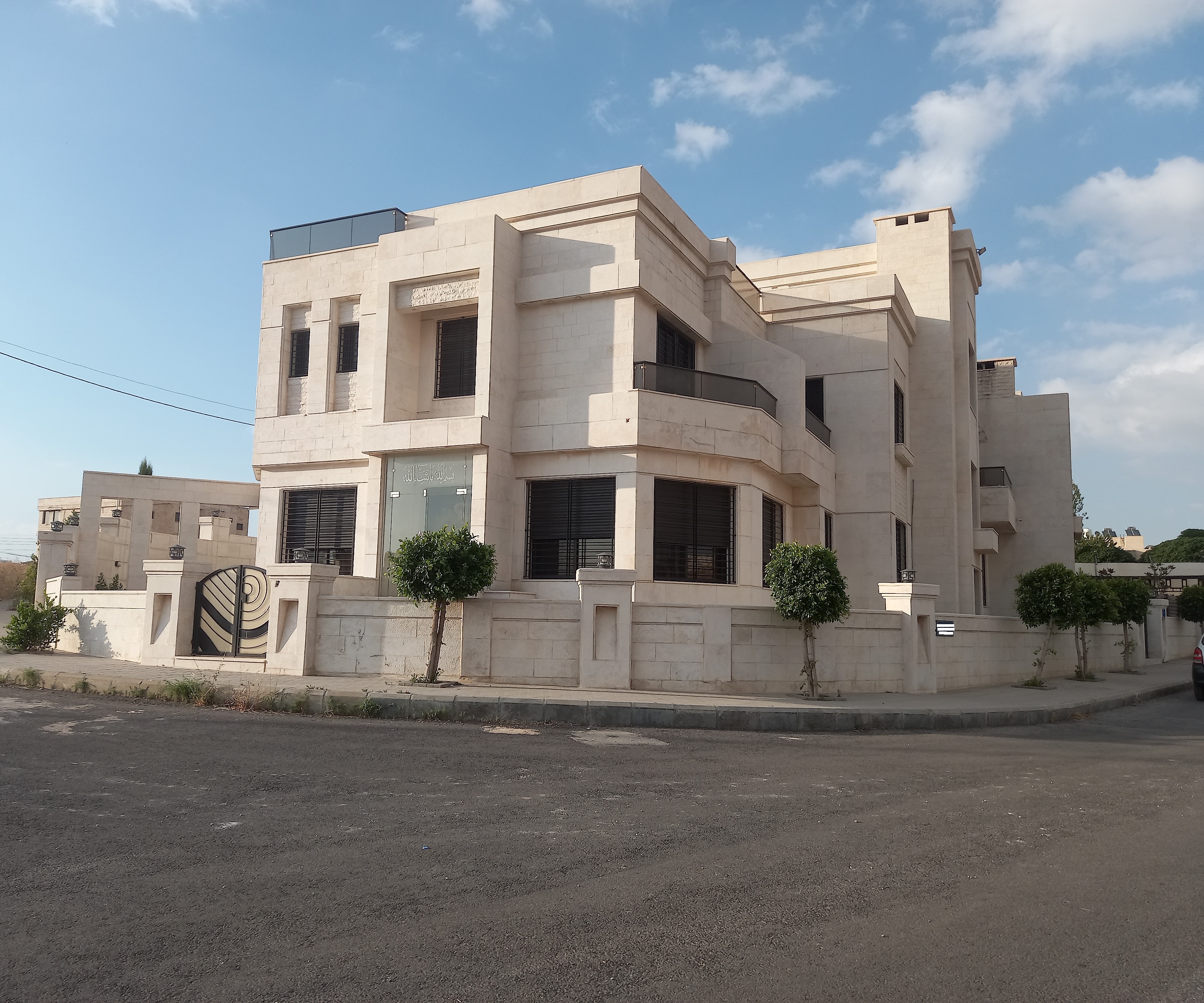  villas in Al Thuhair for sale