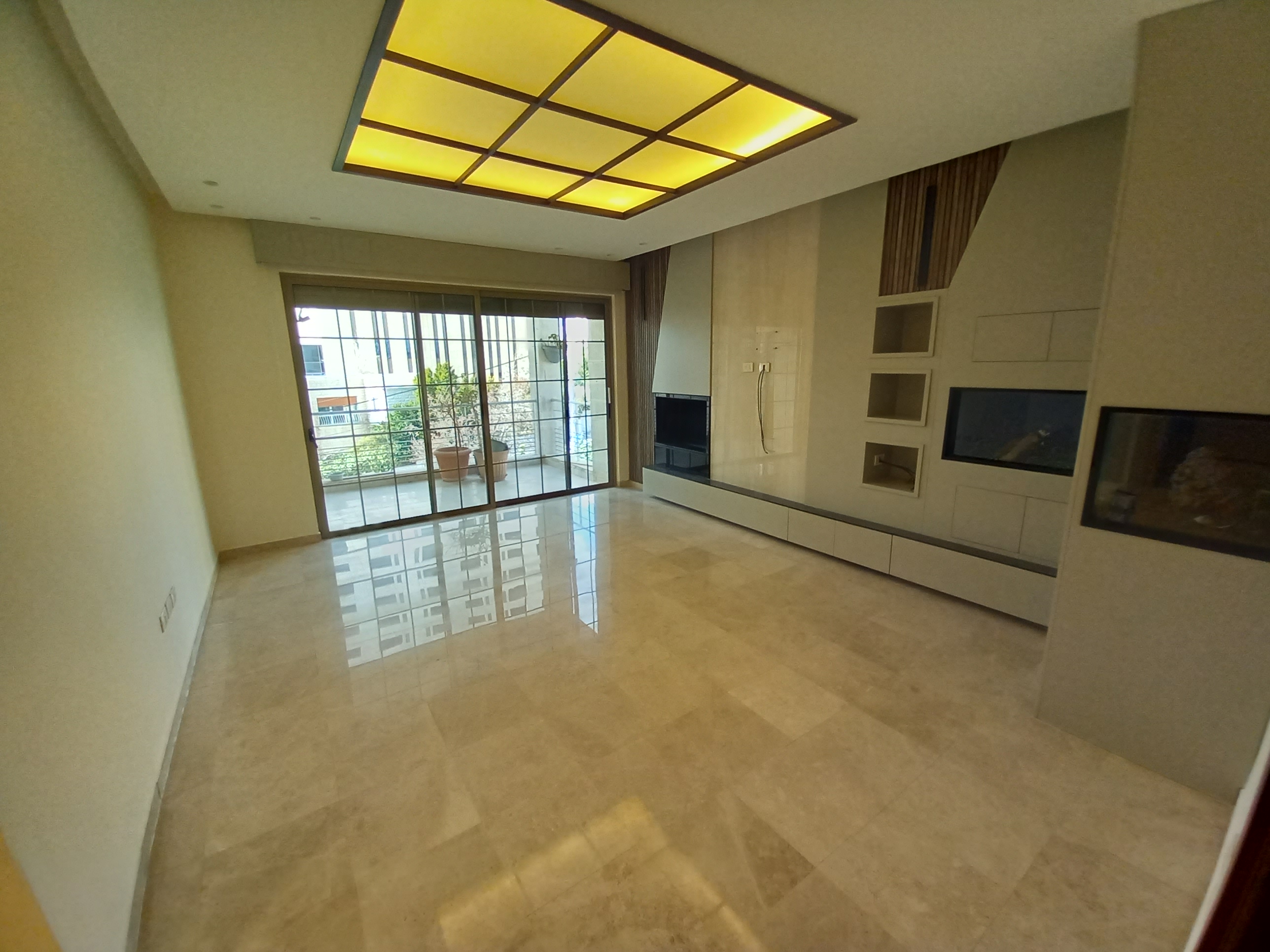 Duplex apartment for sale in a prime location in Jabal Amman. - Property Image 8