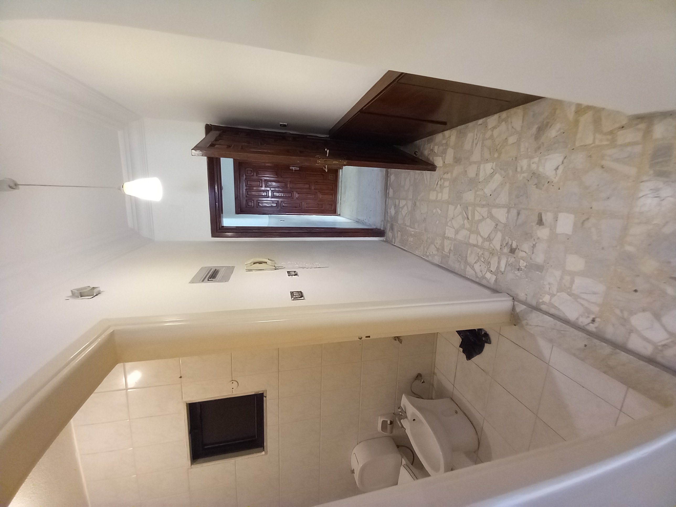 Apartment available for sale at an attractive price in Um Uthaina. - Property Image 9